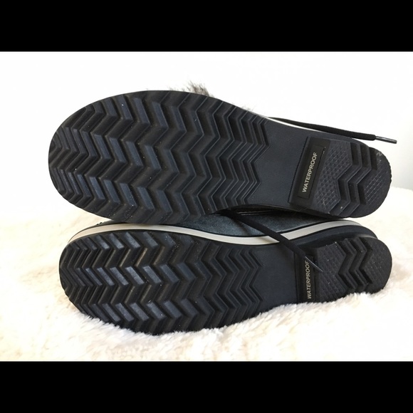 Sorel Joan of Arctic Boot Size 8 - Picture 4 of 5